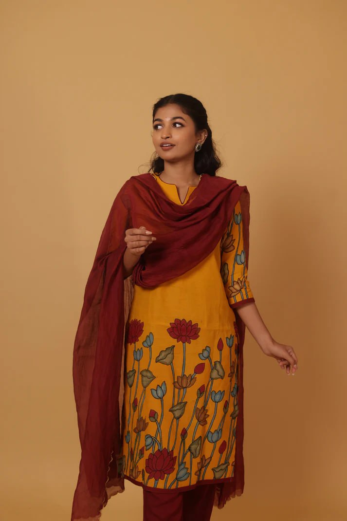 Traditional Purple Kurta Set with Royal Folk Art Print